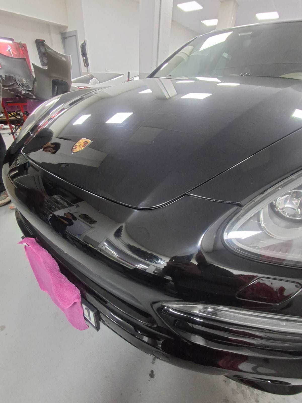 Porsche ön bölüm onarım sonrası